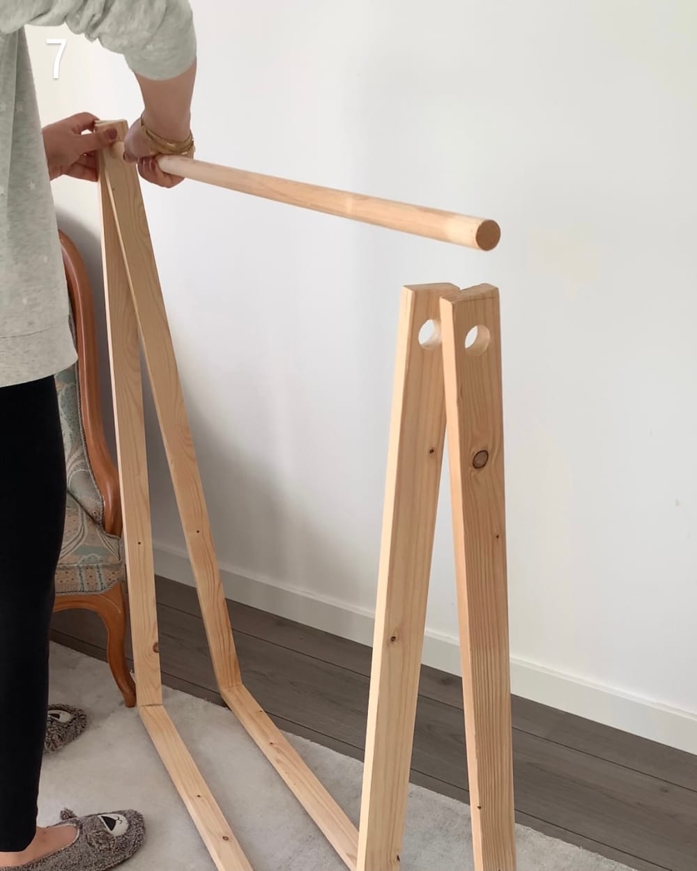 DIY clothing rack⎮quick, easy and budget friendly