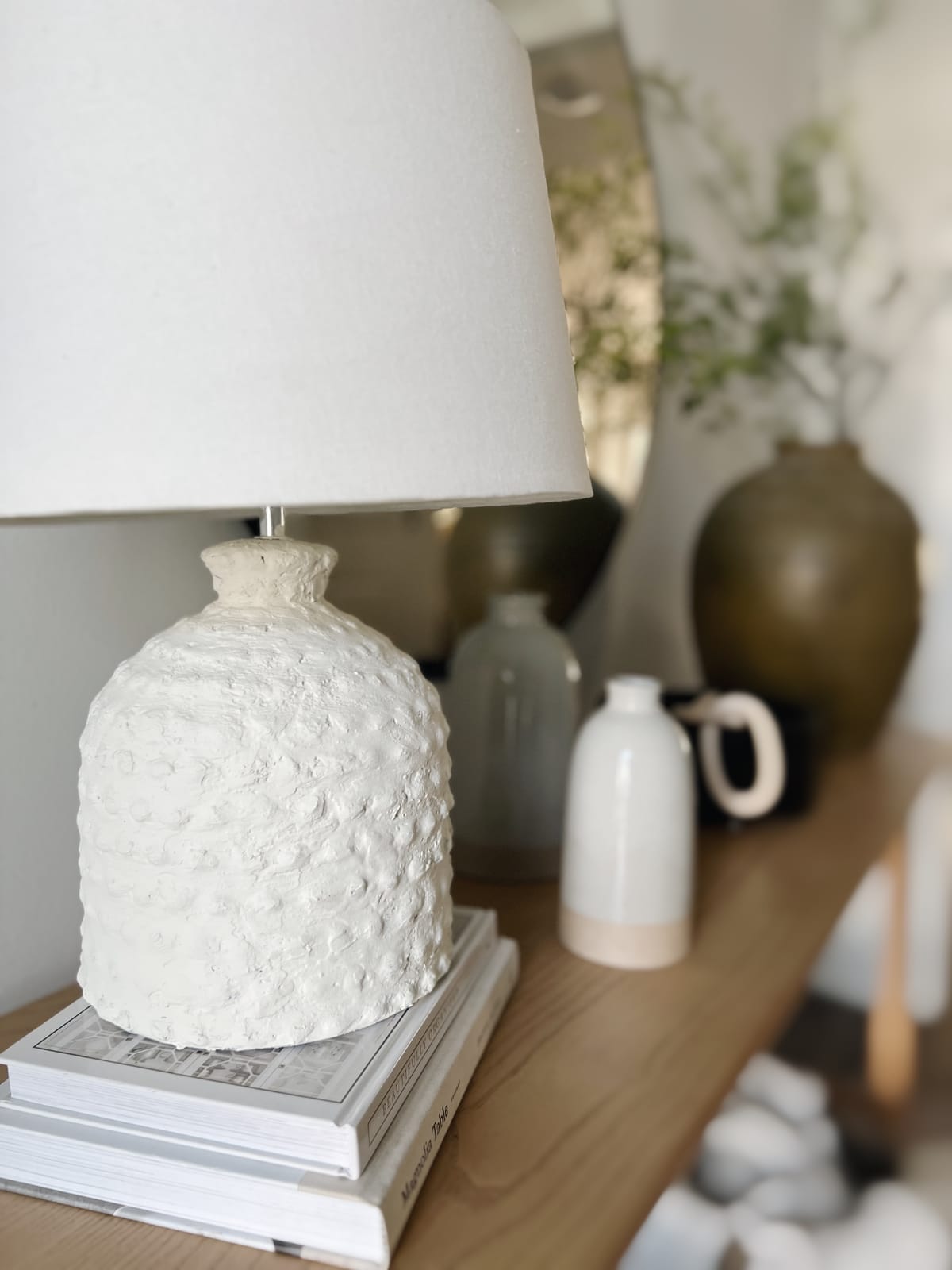 DIY: UPCYCLING A THRIFTED LAMP ON A BUDGET