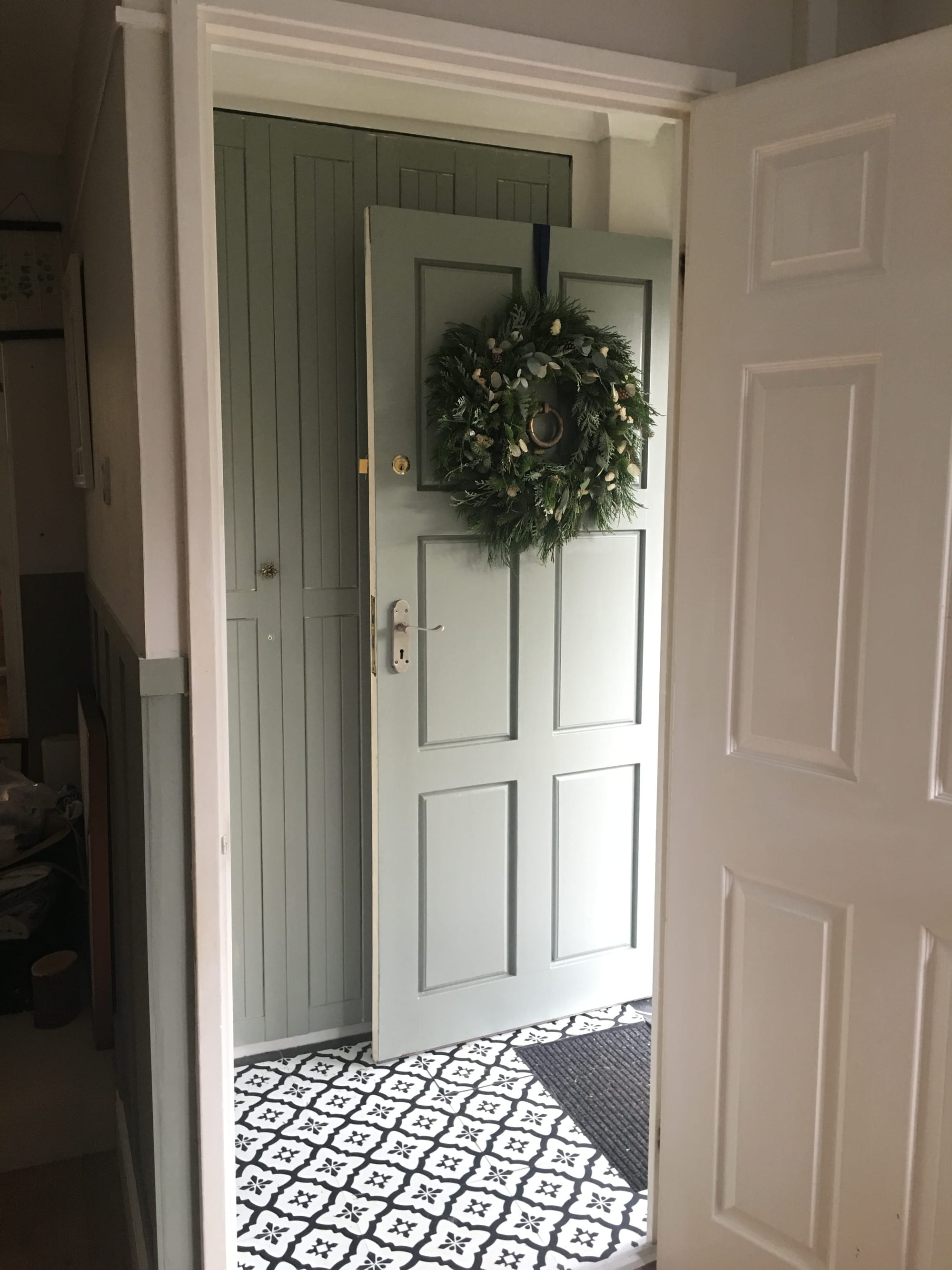 How to transform a small hallway or porch for under £50