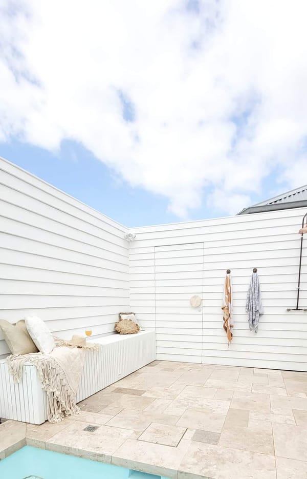 DIY POOL BLANKET BOX / BENCH SEAT